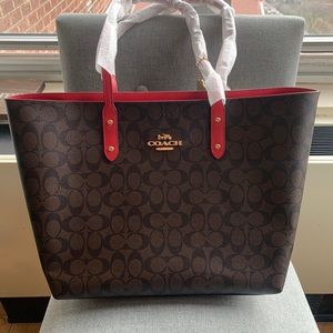 Coach Signature Town Tote (Brown/True Red)-NWT (F7